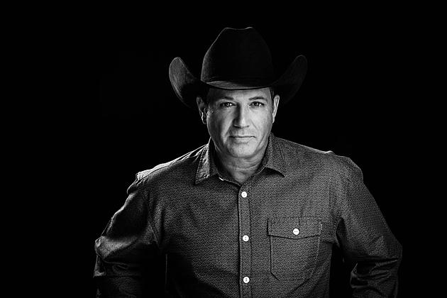 Tracy Byrd Headlines Texas Forest Festival Concert Tonight