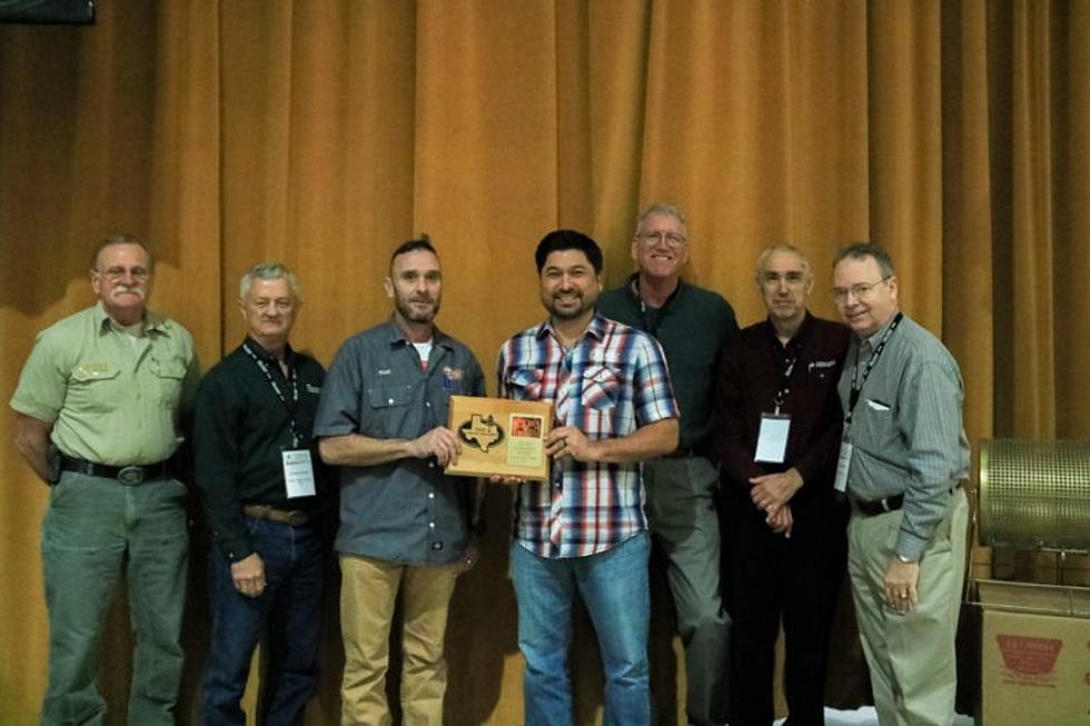 Texas Forestry Association Presents Fredonia Brewery with Award