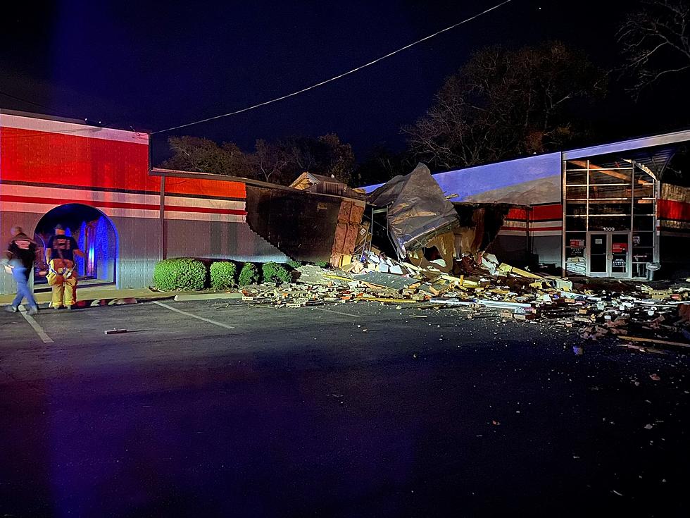 1 Fatality Reported as 18-Wheeler Smashes Into Autozone in Lufkin