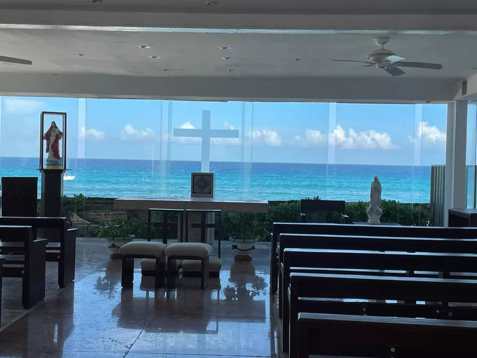 Danny Merrell Chronicles His Daughter’s Cancun Wedding – Day Two