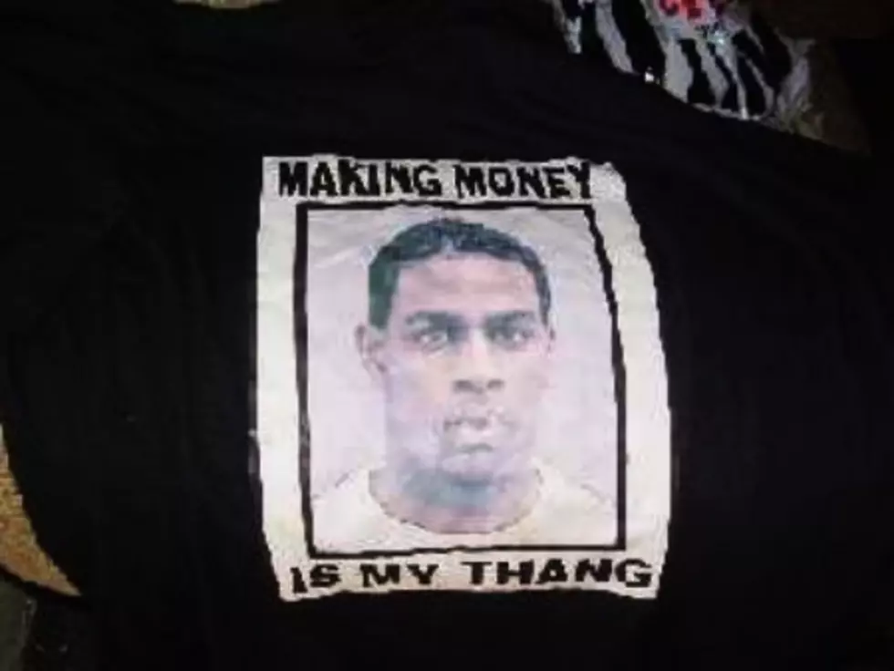 Man Robs a House and Leaves Behind a T-Shirt With His Picture On It!