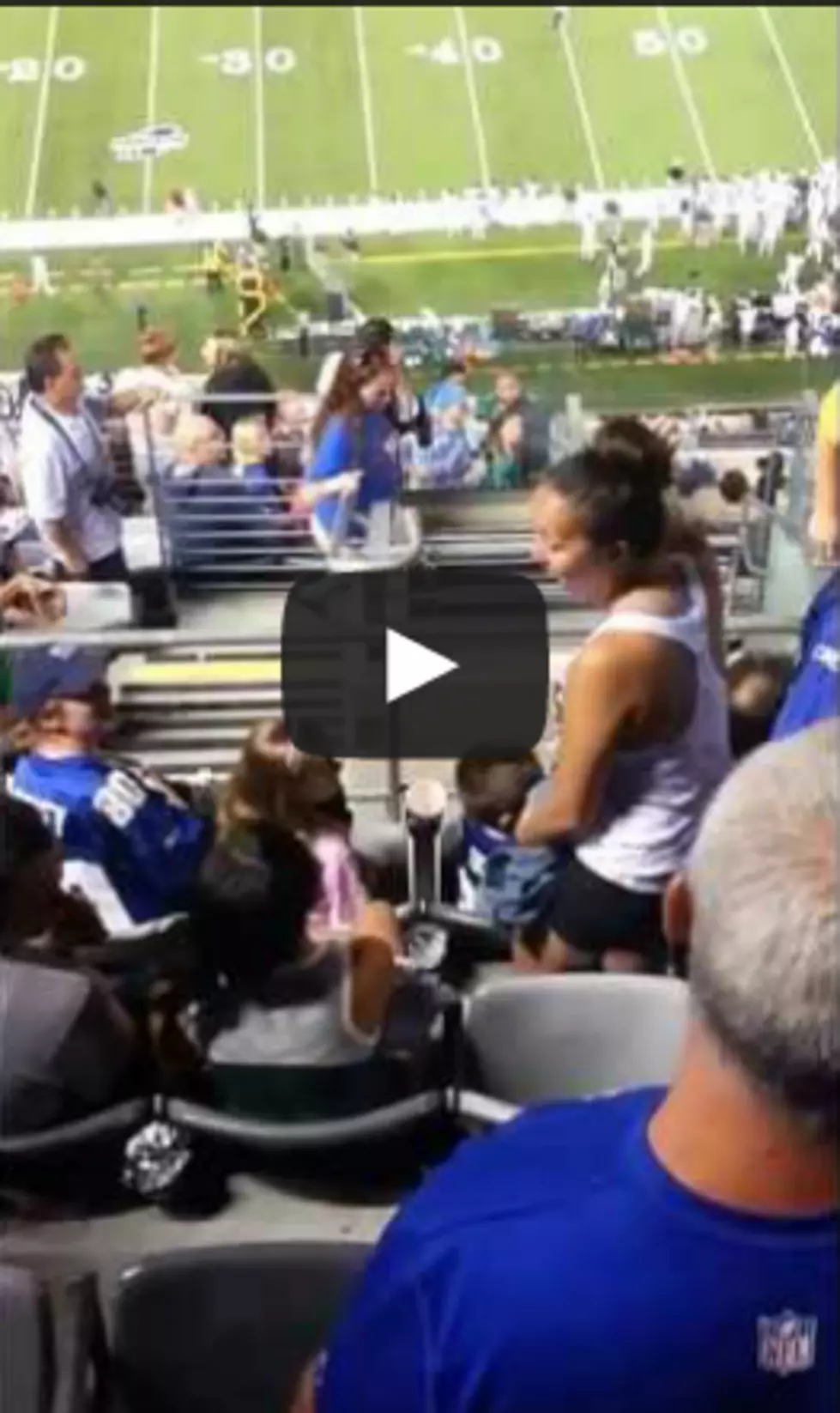 Fight Breaks Out in Stands at NFL Jets/Giants Game Over Weekend [VIDEO]
