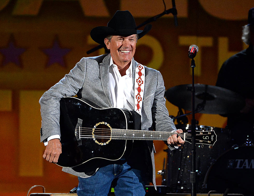 See The ACM’s Entertainmer of The Year George Strait in Dallas June 7 [VIDEO]