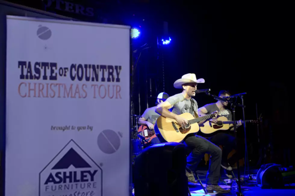 Dustin Lynch Performs Special Soundcheck for Military Heroes Before Sold-Out Texarkana Show