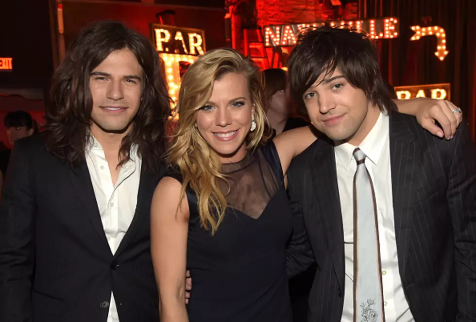 The Band Perry’s New Video ‘Gentle on My Mind’ [VIDEO]