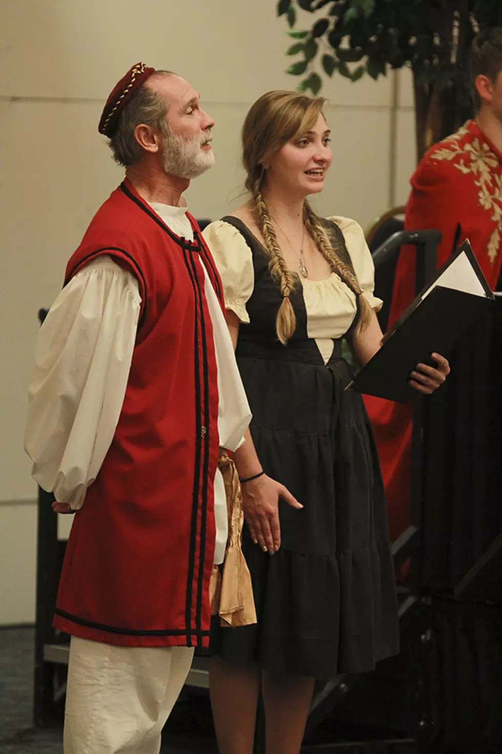 SAU Choirs to Play Host to Annual Madrigal Feast Dec. 1-2