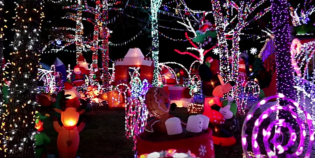 Stewart Family of Arkansas Christmas Lights Featured on ABC-TV