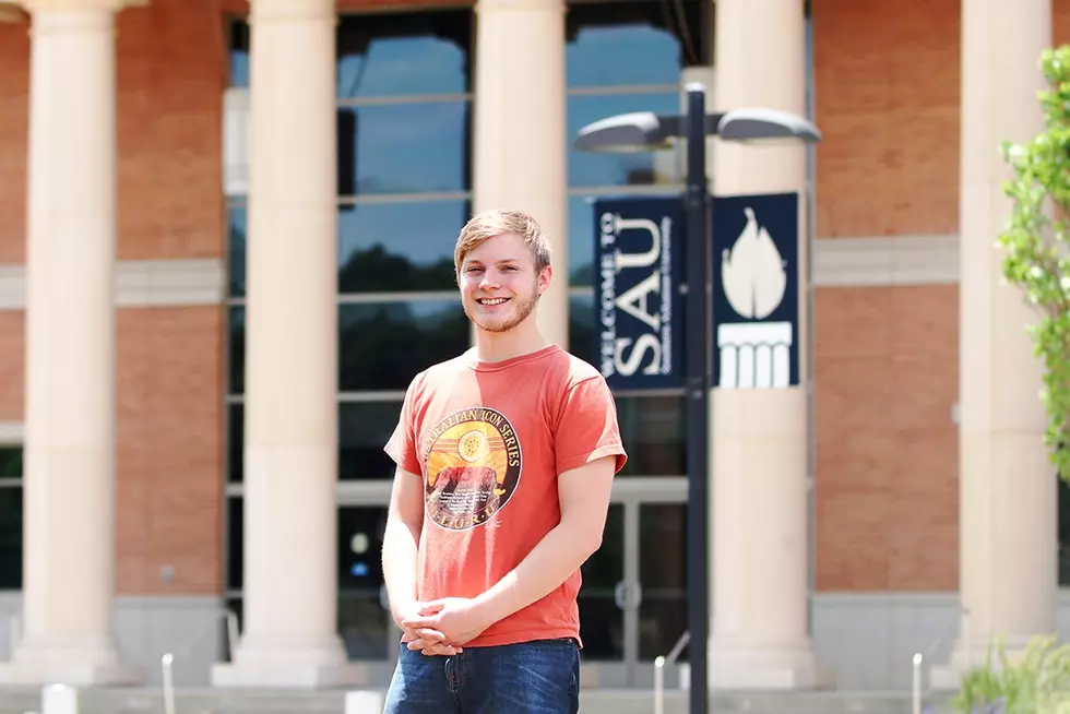 SAU Student Jeremy Brown Receives Honor For Science Poster