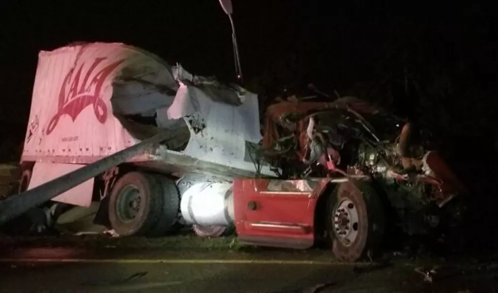 Portion of Texas Side Loop Closed After 18 Wheeler Accident