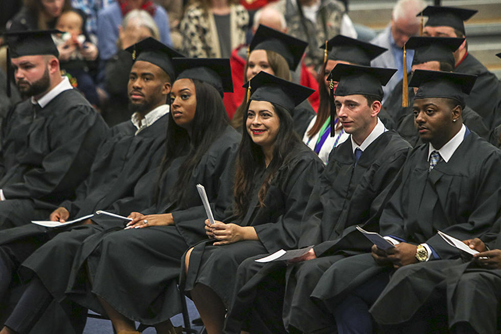 SAU to Hold Fall Commencement December 13 at W.T. Watson Athletic Center
