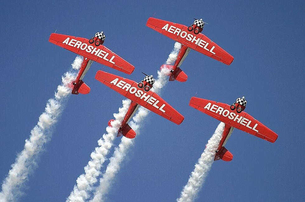New Acrobatic Air Show 'Wings Over Bryant' June 19