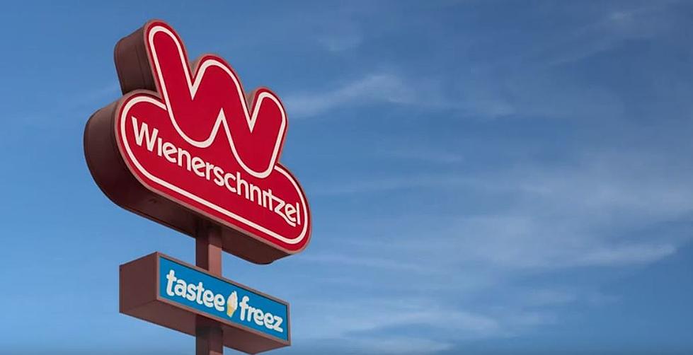Weinerschnitzel Restaurants Plan to Build 20 Stores in Arkansas