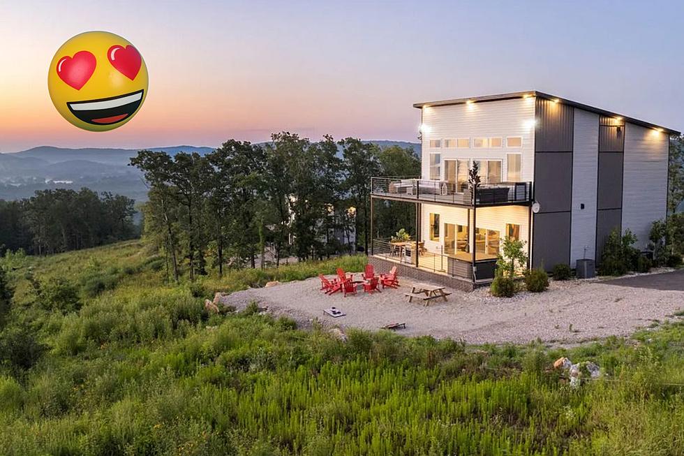 Mountain Villa With Breathtaking Views of Hot Springs Arkansas