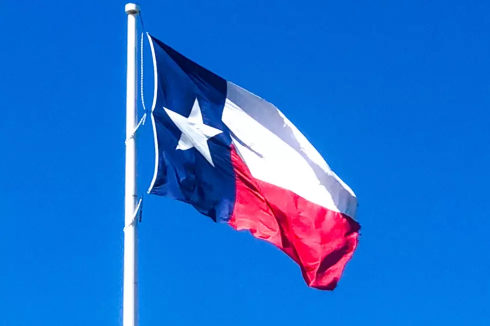 Texas Flag - Proper Display on May 15 and 27 Memorial Days