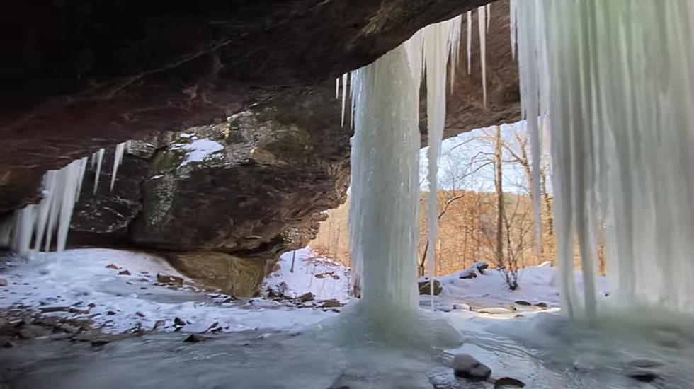 Stunning Frozen Arkansas Waterfalls That Will Melt Your Heart