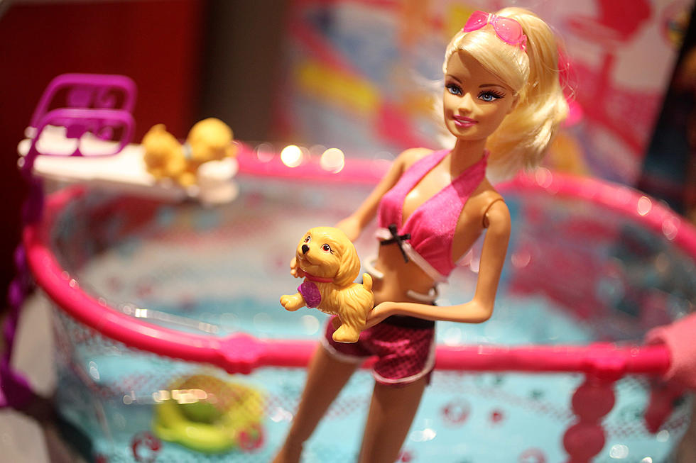 Life-Size Barbie Used To Battle Eating Disorders [VIDEO]