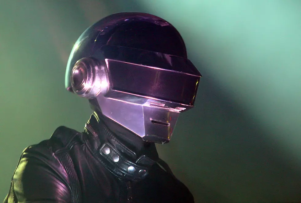 The Evolution of Daft Punk’s Song ‘Get Lucky’ [VIDEO]