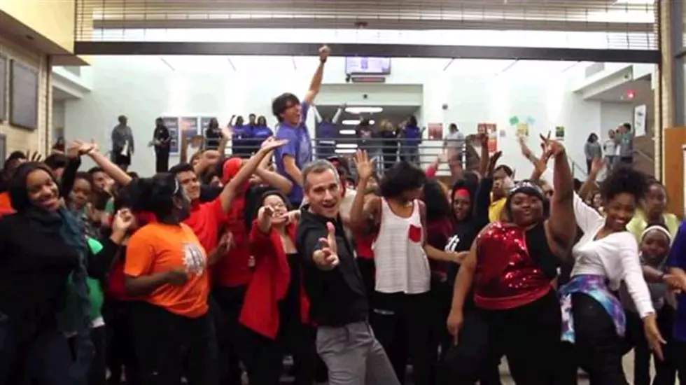 'Uptown Funk' Dance Party