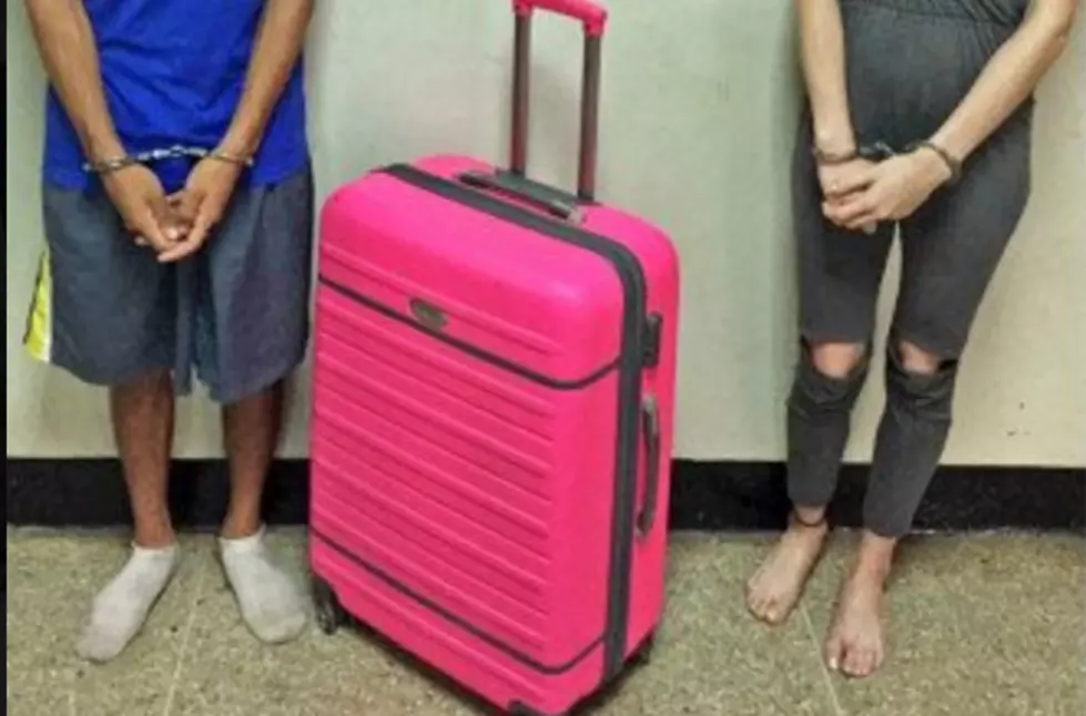 Woman Smuggles Boyfriend Out of Prison in Suitcase — With the Results You’d Expect