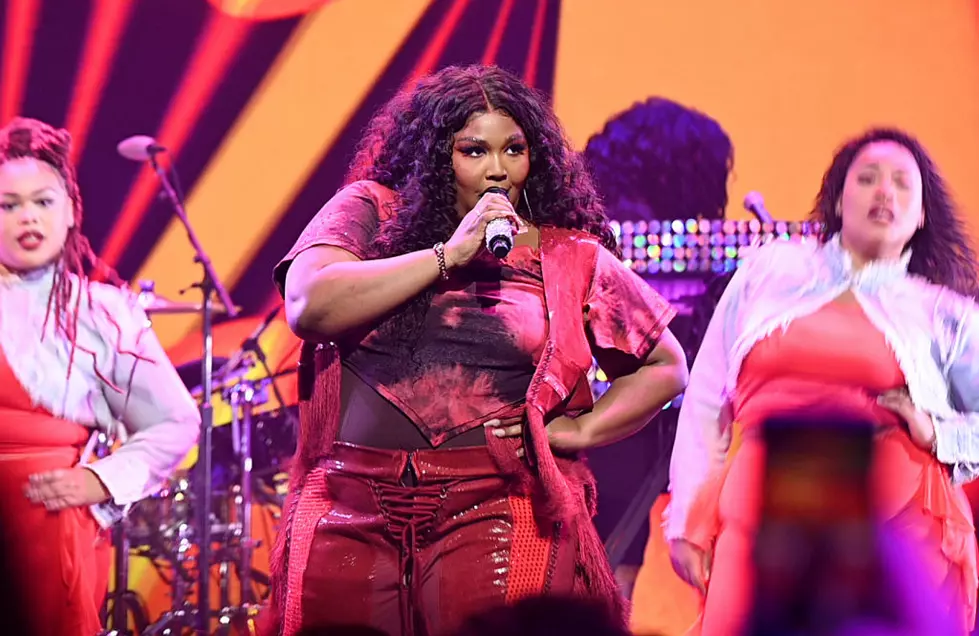 ‘About Damn Time’ Lizzo Took the Top of Texoma’s Six Pack