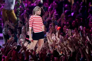 Let&#8217;s Breakdown the Taylor Swift Convention Coming to Dallas, Texas