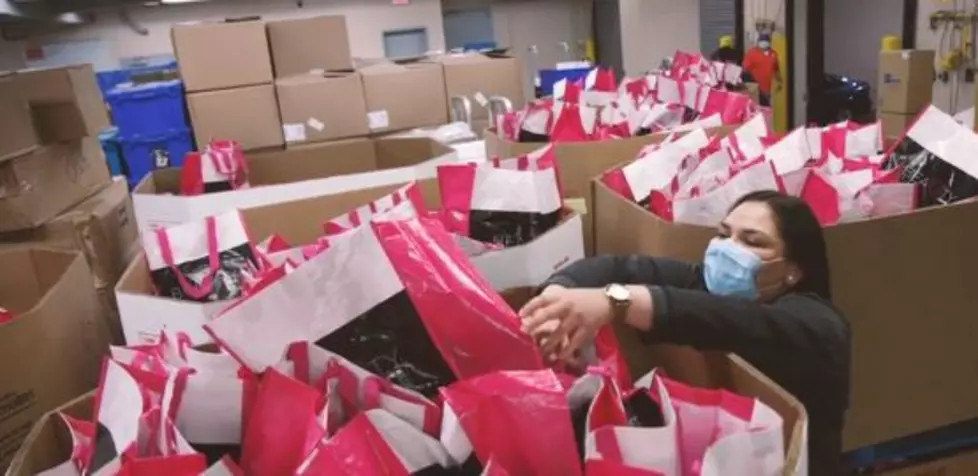H-E-B Surprised Frontline Workers With Beauty Gift Bags