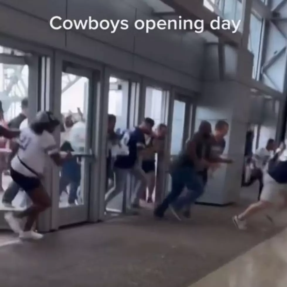 [VIDEO] Social Media Video Just How Crazy Cowboys Fans Are