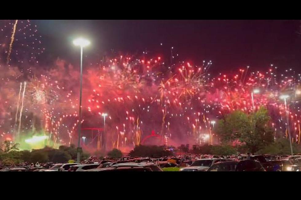 VIDEO: Fiesta Texas Has Mind-Blowing Firework Finale for the 4th
