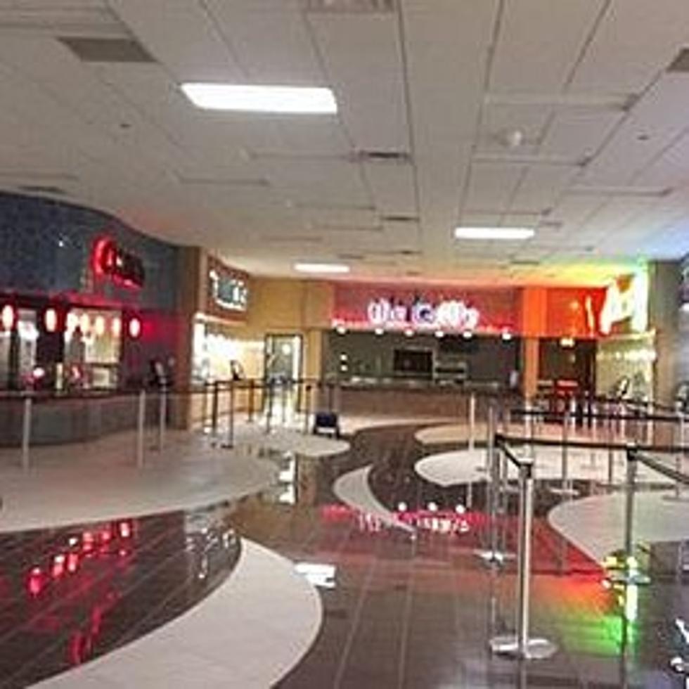 It’s Not a Mall Food Court – It’s a TX High School Cafeteria