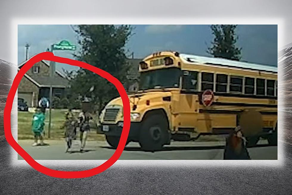 Unbelievable Video of A Texas Bus Driver Nearly Running Over Kids