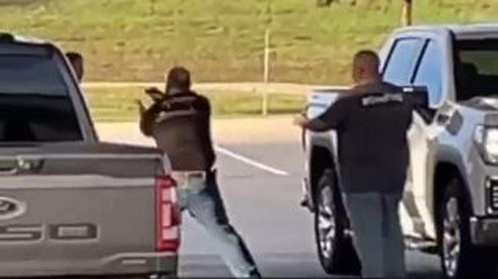 VIDEO: Guy Pulls Gun Out During Fist Fight in Buc-ee's Parking Lo