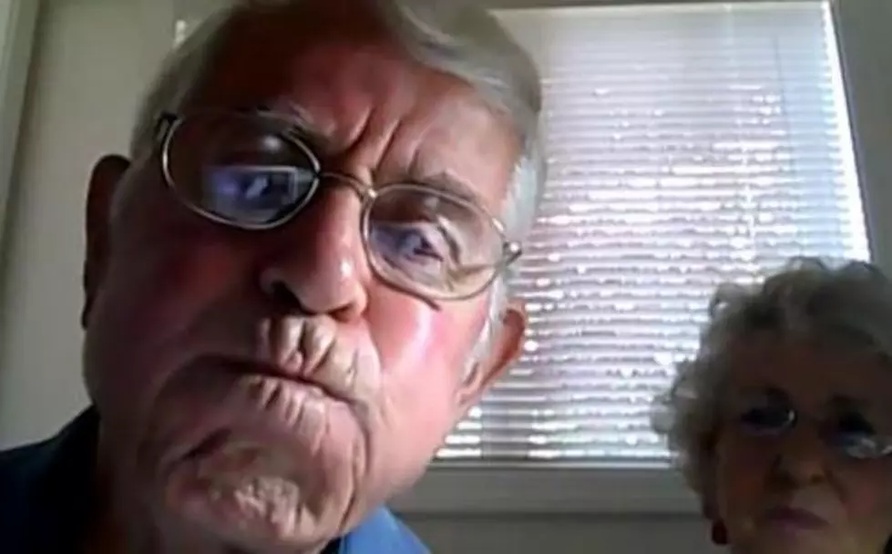 Elderly Web Cam Sensations [VIDEO]