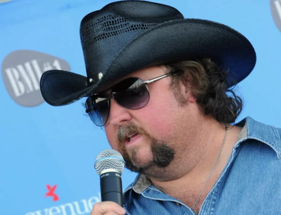 Colt Ford Exclusive Kiss Country Meet And Greet [VIDEO]