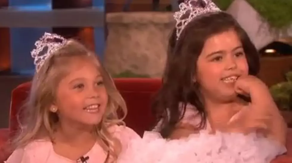 Taylor Swift Has Tea With Sophia Grace and Rosie [VIDEO]