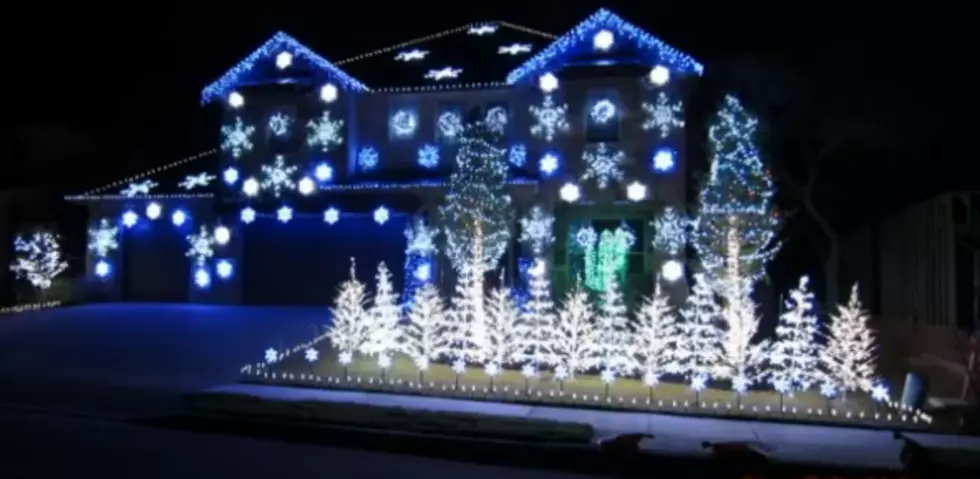 House Goes &#8220;Gangnam Style&#8221; for Christmas