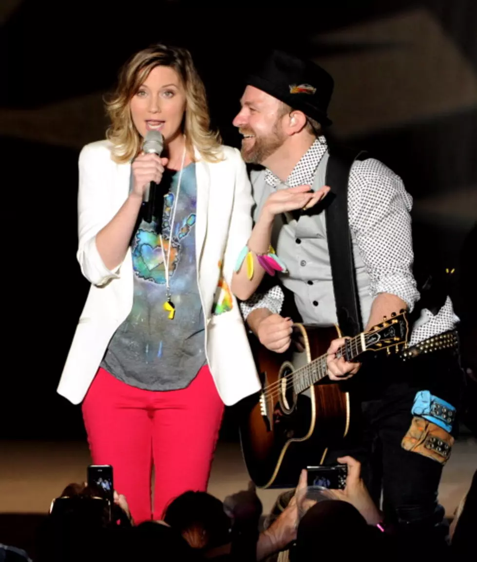 Is Sugarland Breaking Up?