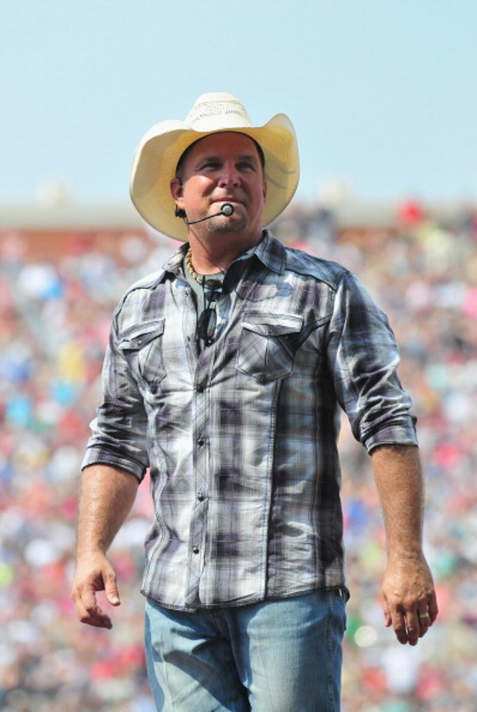 Is Garth Brooks Coming Out of Retirement Next Year?