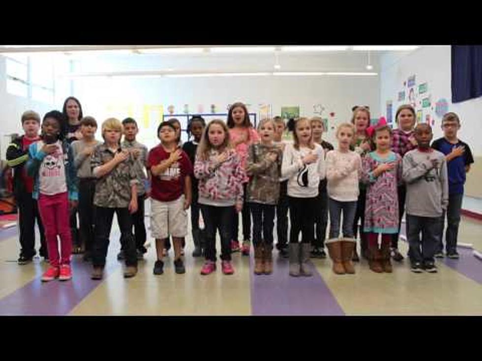Kiss Class of the Day – Mrs. Henderson’s 4th Grade at Herndon