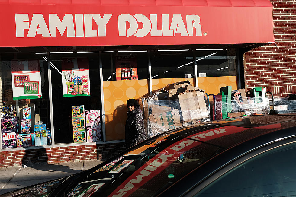 Family Dollar Closing 390 Stores