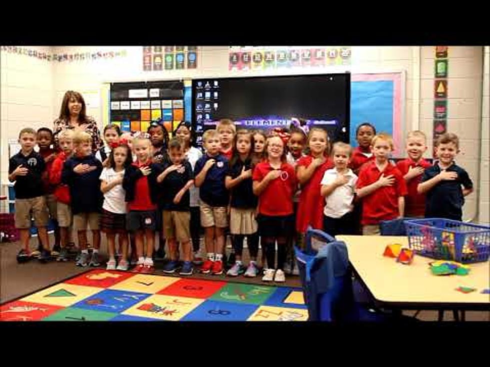 Mrs. Murphy’s 1st Grade at N. Desoto Leads the Pledge