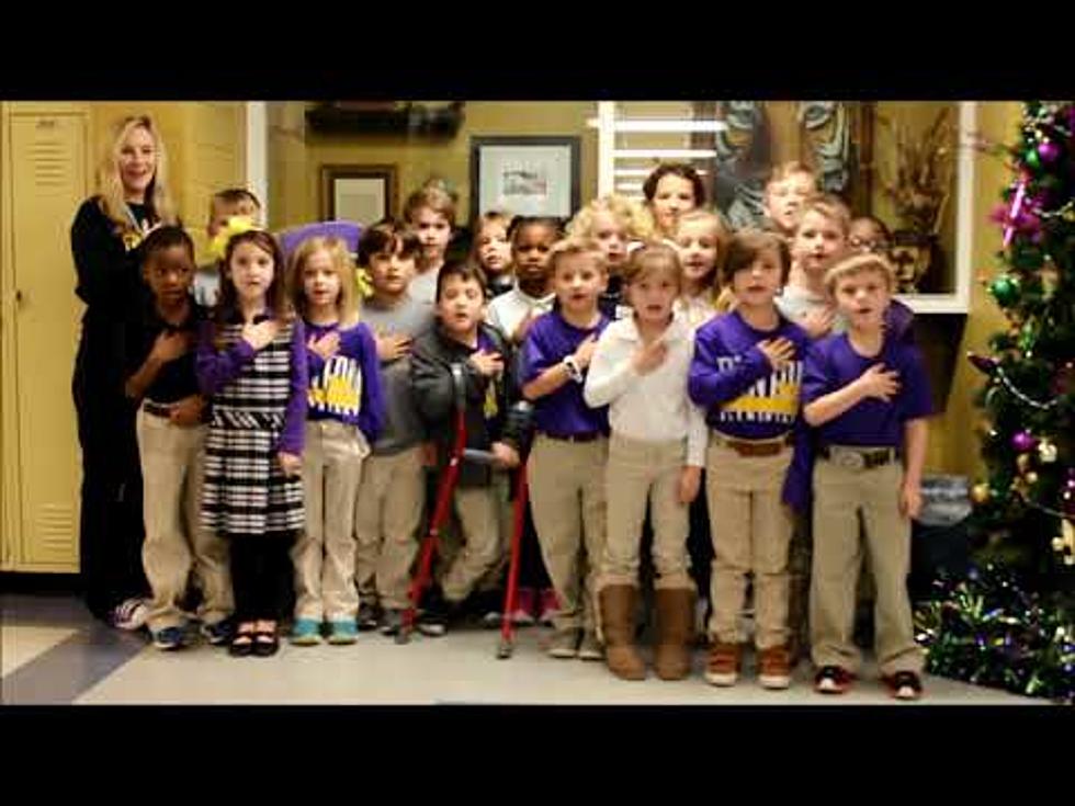 Mrs. Eldridge’s 1st Grade at Benton Recites Pledge [VIDEO]
