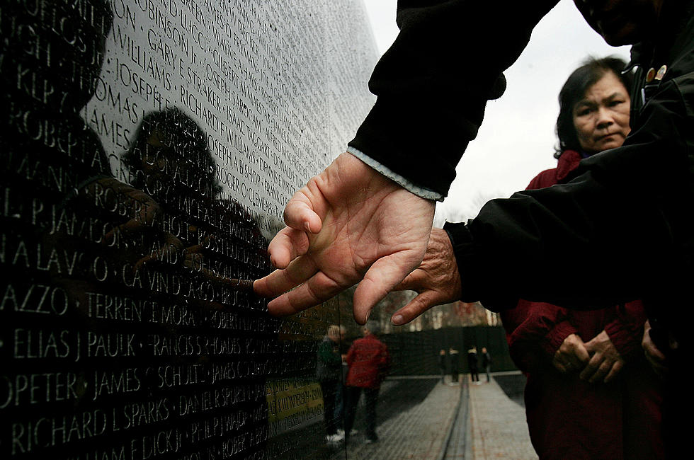Travelling Vietnam Memorial Makes Stop in Shreveport