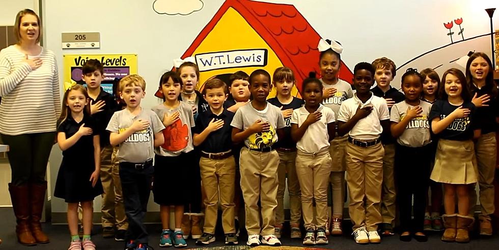 Mrs. Matthews’ 1st Grade at WT Lewis Leads us in Pledge [VIDEO]