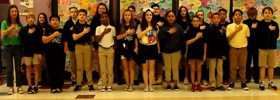 Video of Mrs. Rowland&#8217;s 5th Grade at WT Lewis Reciting Pledge