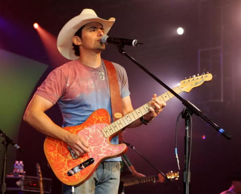 Brad Paisley Teams Up With Alabama For His New Release [AUDIO]