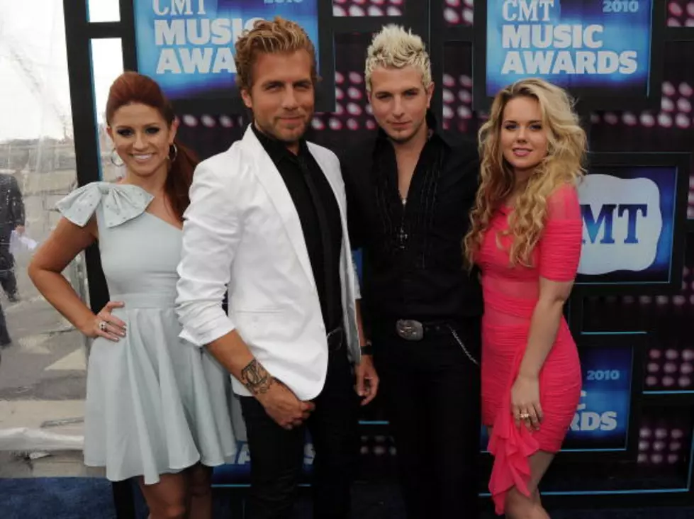 Little Big Town And Gloriana Do Battle On The Daily Duel