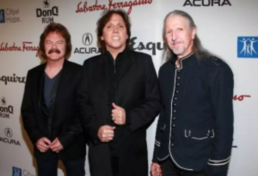 Doobie Brothers Are Back And Singing Country [VIDEO]