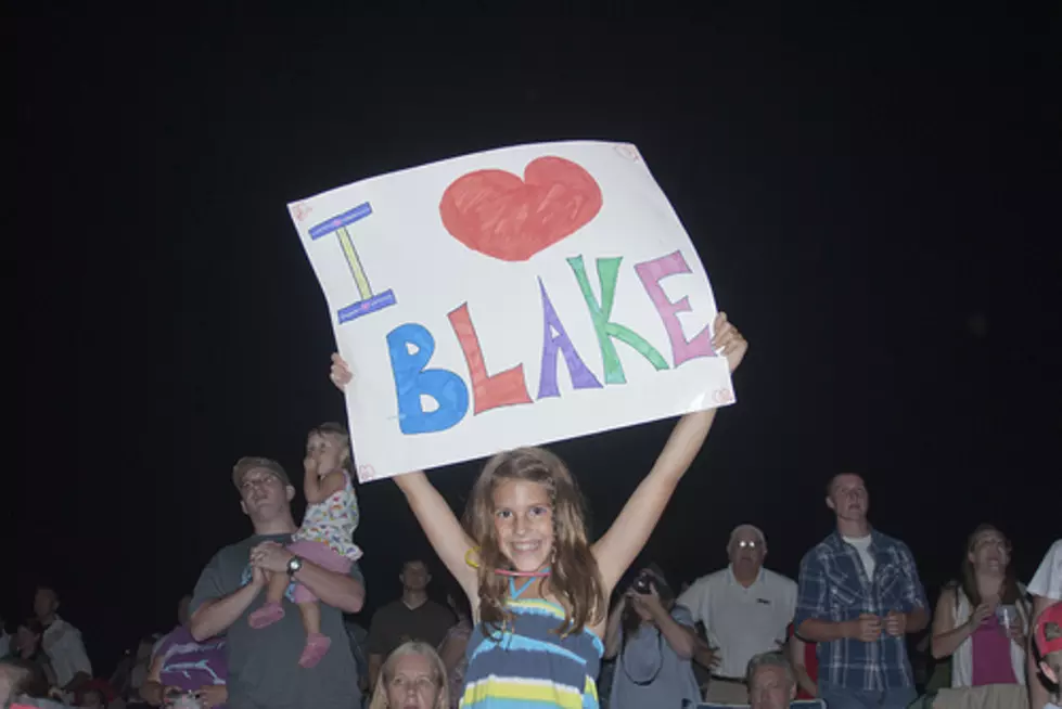 Blake Announces Tour &#8211; Amy&#8217;s Favortie Blake Shelton Cover [VIDEO]