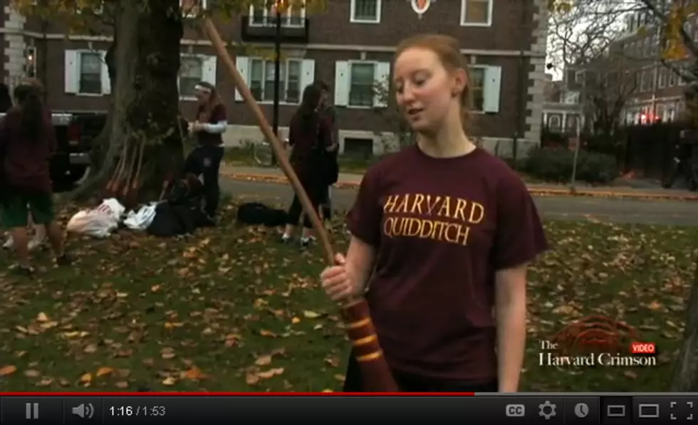 Colleges are Organizing Quidditch Teams [VIDEO]
