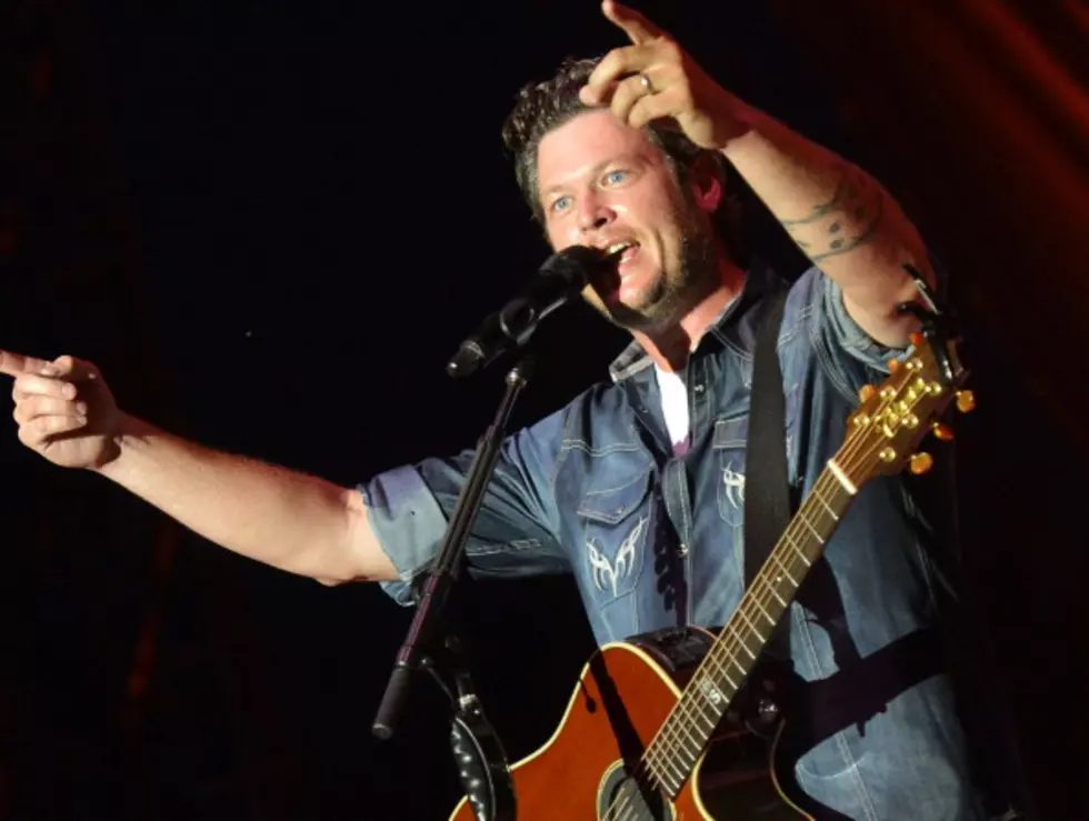 Blake Shelton Stirs Up Major Trouble With a Tweet [POLL]